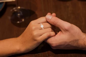 Top 10 Engagement Proposal Ideas With Diamond Ring This 2024